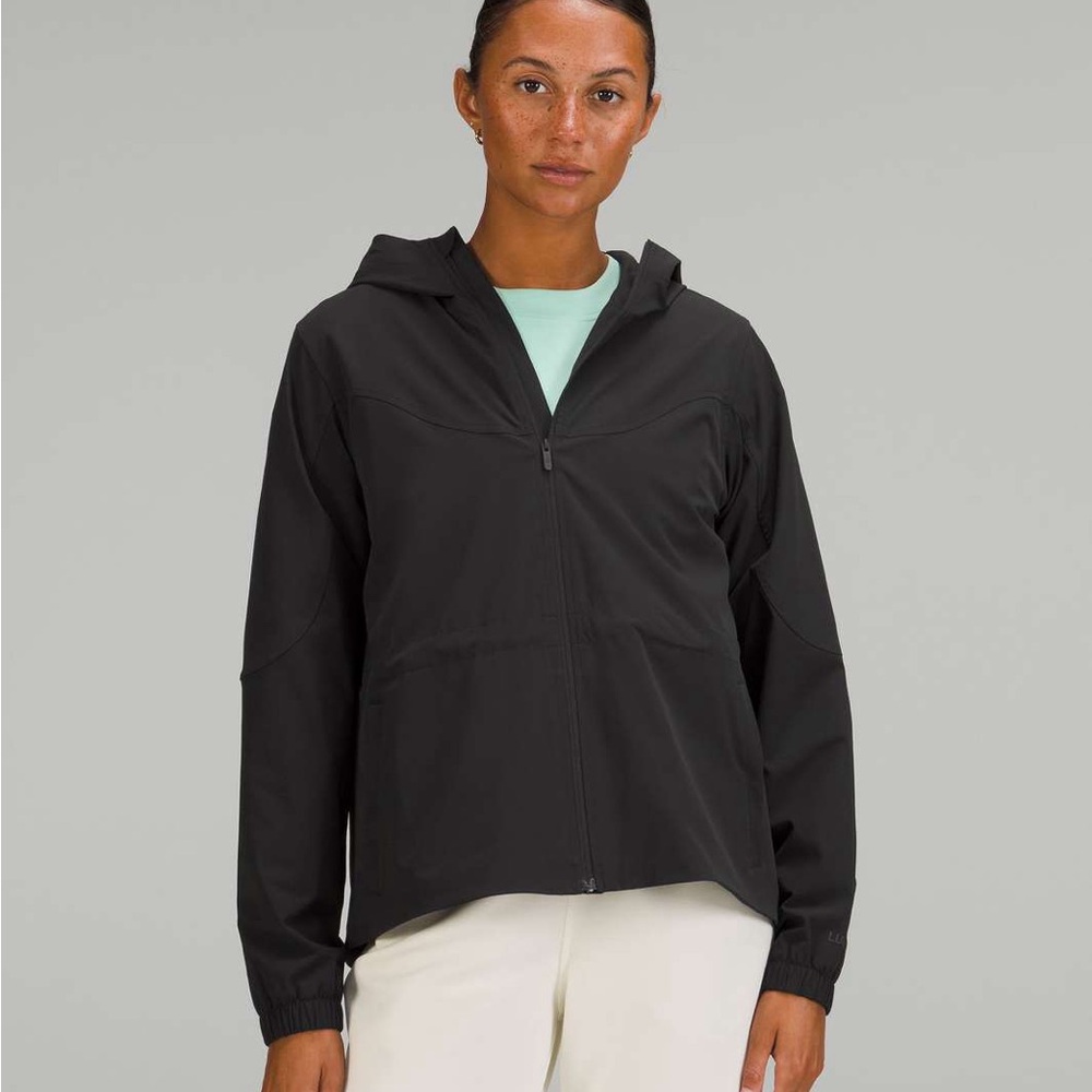 LULULEMON PACKABLE WATER REPELLENT JACKET